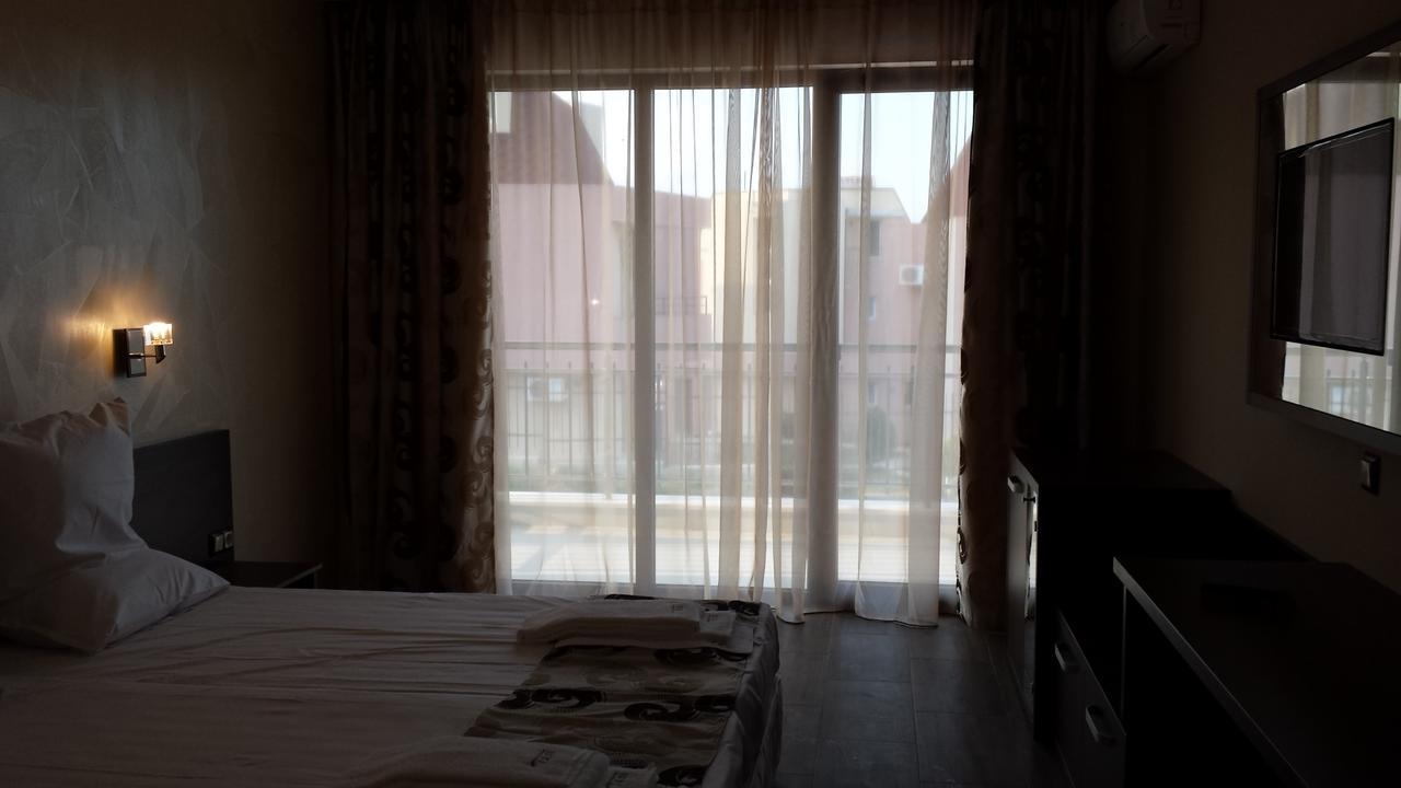 Taai Hotel Sozopol Exterior foto